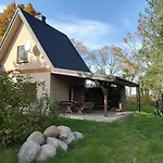Lodge Pod Debami