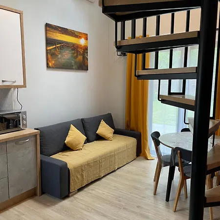 Pod Debami Lodge