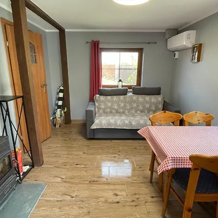 Lodge Pod Debami