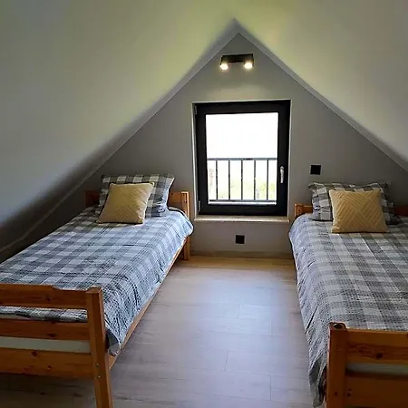 Pod Debami Lodge *