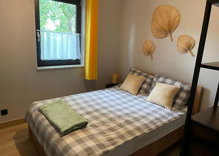 Pod Debami Деревянный коттедж *