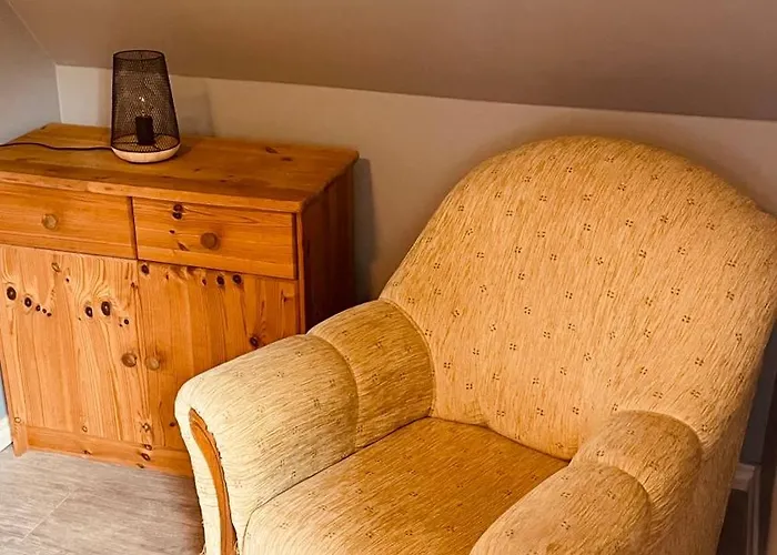 Pod Debami Деревянный коттедж *